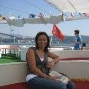 Meet your Posher, Ayse